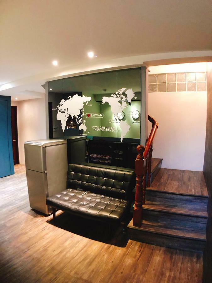 Апартаменти Traveler Station R15 Гаосюн Екстер'єр фото