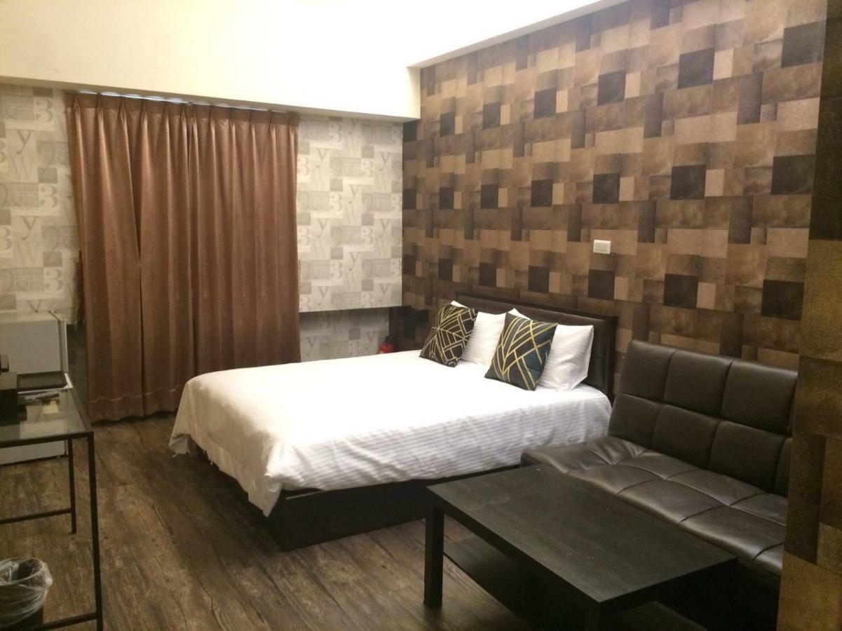 Апартаменти Traveler Station R15 Гаосюн Екстер'єр фото